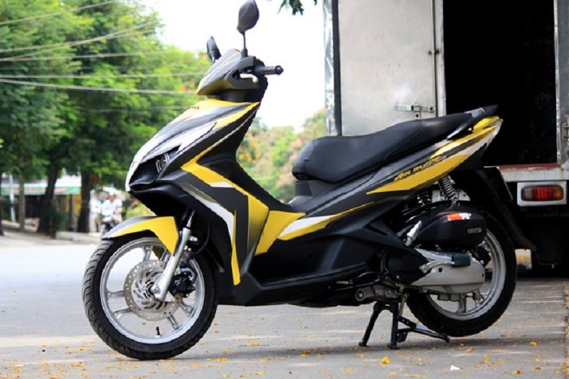 tem xe air blade 2018